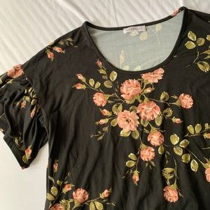 DownEast Floral Top